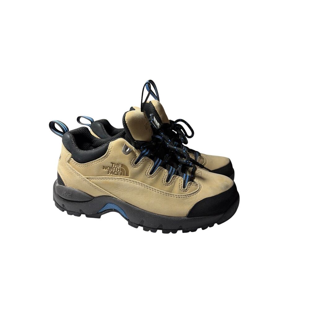 The North Face 39260 low-top tan black leather hiking boots Women’s Size 7.5 US